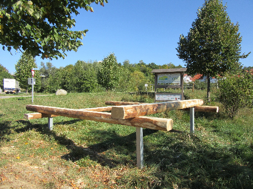 Naturerlebnisraum_Fimbach_Balancierbalken_k Naturerlebnisraum_Fimbach_Balancierbalken_k